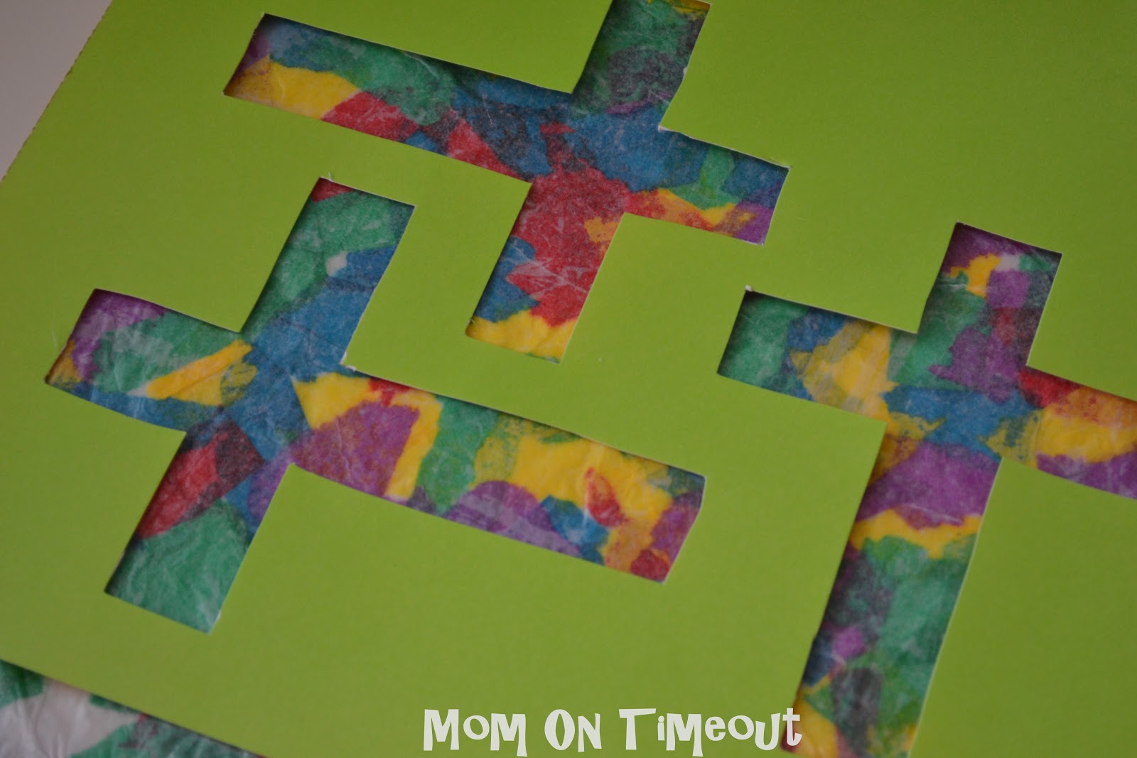 stained-glass-cross-craft-mom-on-timeout