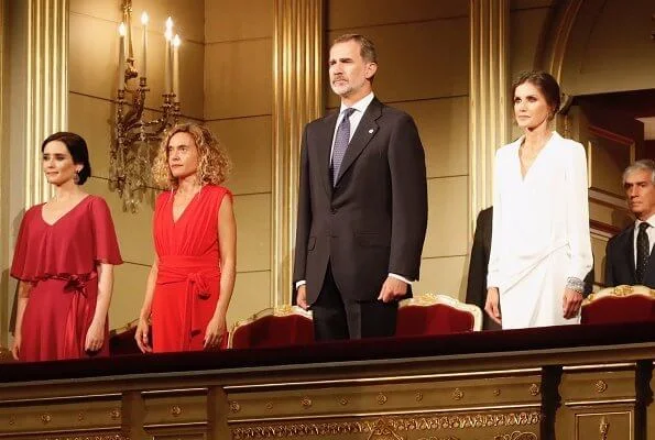 Letizia wore Felipe Varela dress, Manolo Blahnik slingback pumps, Grisogono black diamond earrings, diamond bracelet