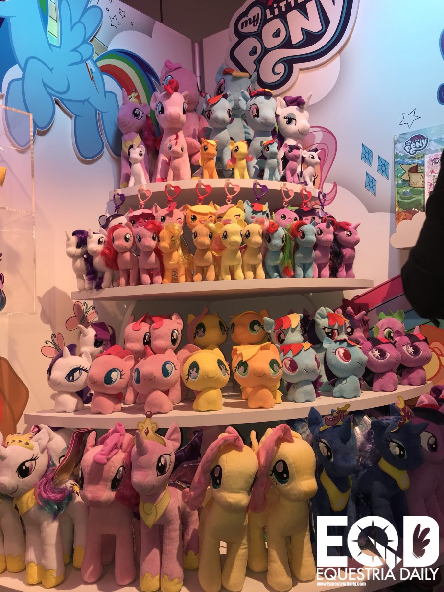 [Image: plushie%2BMy%2BLittle%2BPony%2BBooth%2BT...18%2B5.jpg]