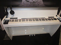 pictures of Dexibell H7 and H3 digital piano