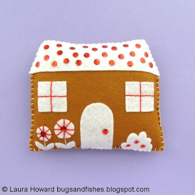 Christmas Crafting: Felt Gingerbread Houses Tutorial felt gingerbread house