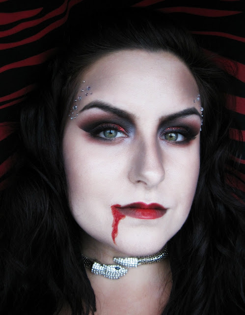 MissCaseyB's Beauty Blog: Halloween: Vampiress
