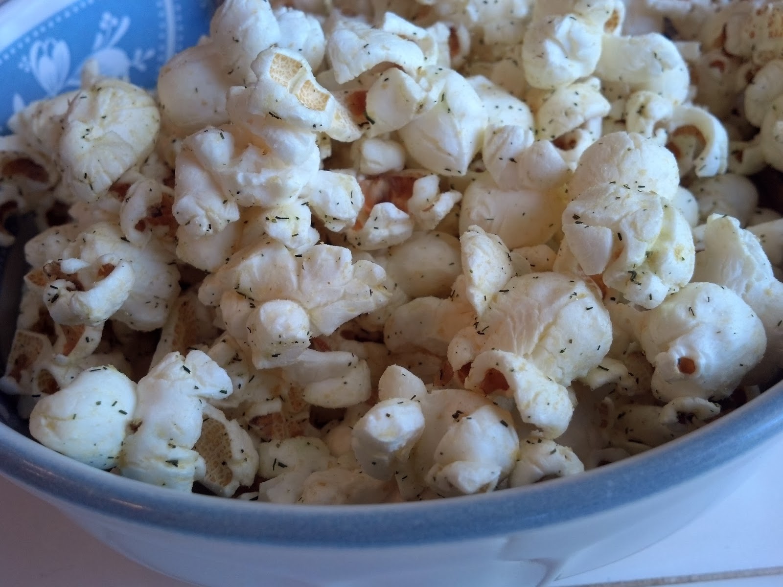 Corrie Food Trader Joe's Popcorn with Herbs & Spices