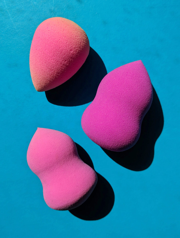 How to use a makeup sponge die