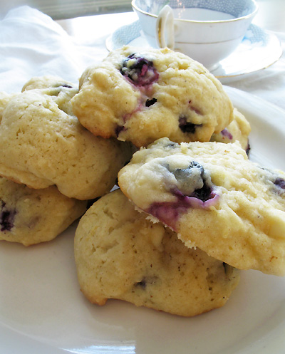 Blueberry Lemon Cake Cookies | Lisa's Kitchen | Vegetarian Recipes ...