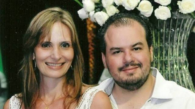 Delegado mata a mulher em São Paulo e depois se suicida; vizinhos relatam disparos Delegado mata a mulher em São Paulo e depois se suicida; vizinhos relatam disparos