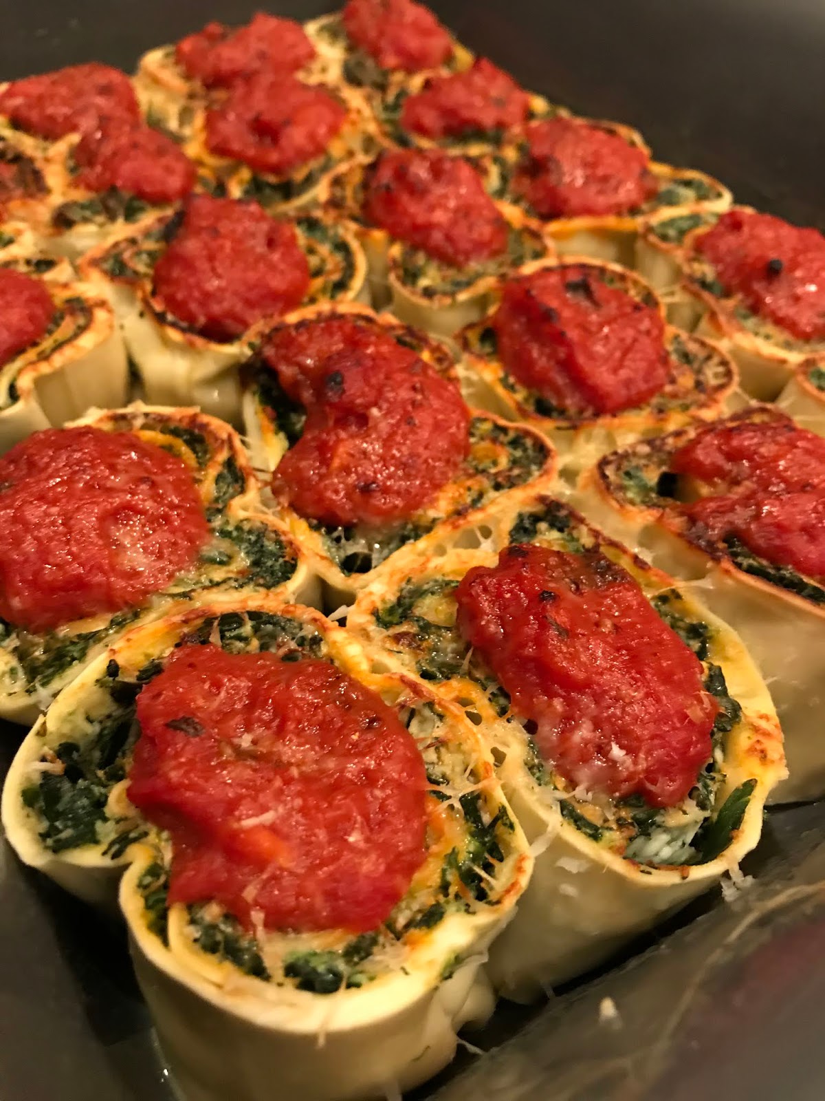 Food Hunter's Guide to Cuisine: Spinach & Ricotta Rotolo