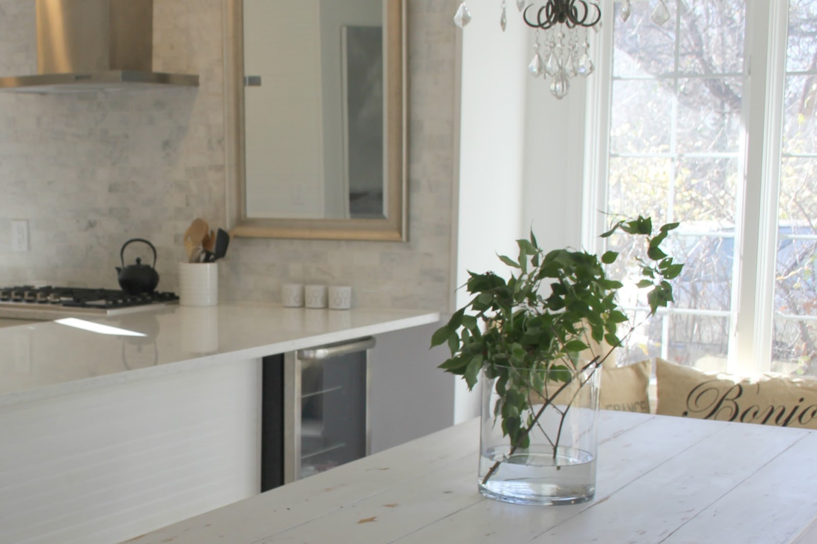hello lovely-white-Shaker-kitchen-Minuet-quartz-tranquil-timeless