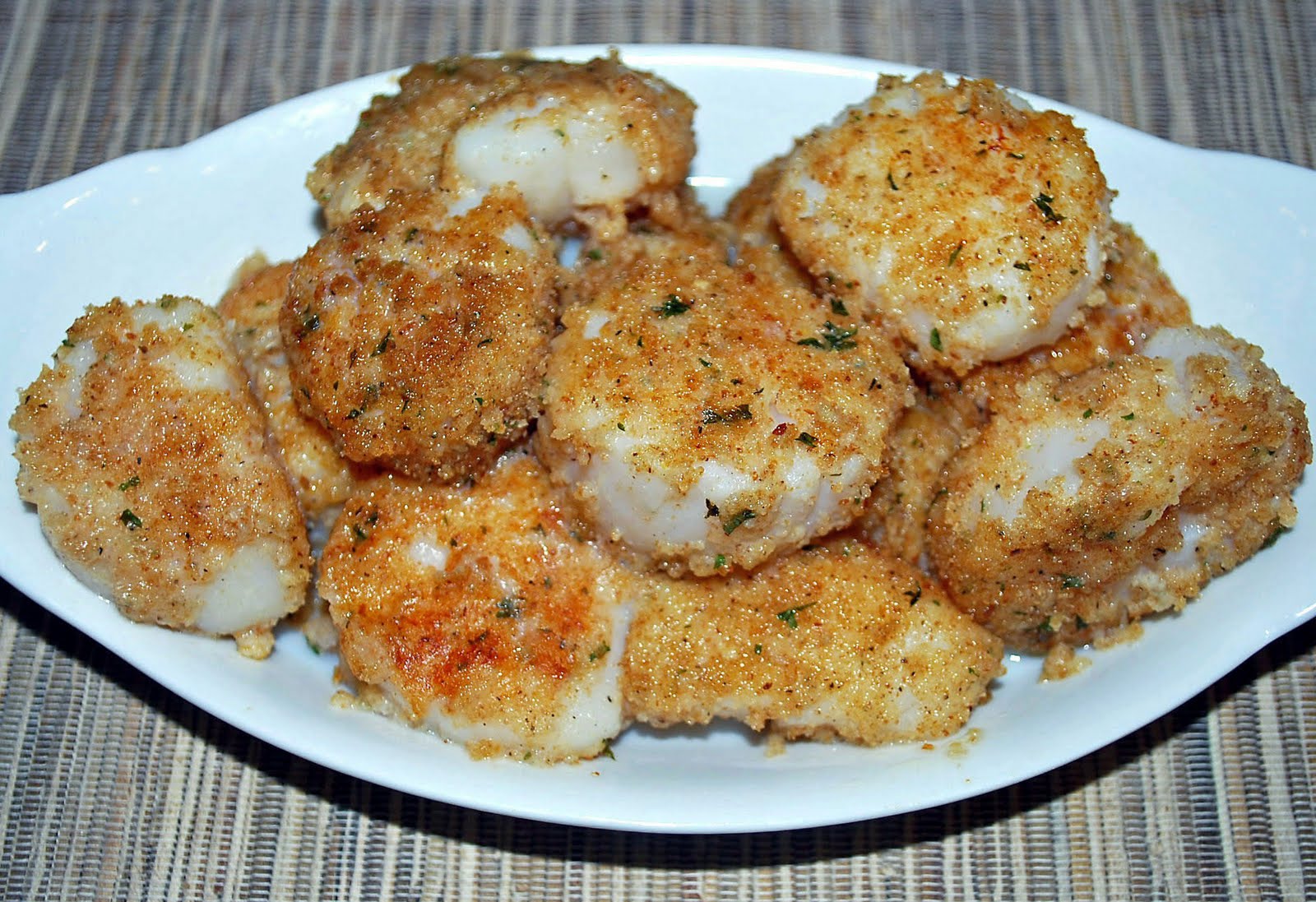 Lucy's Ladle Breaded Sea Scallops with Lemon