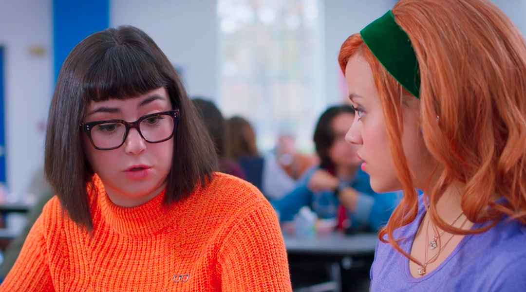 Daphne y Velma (HD 720p, HD 1080p y Español- Inglés, 2018) poster box code