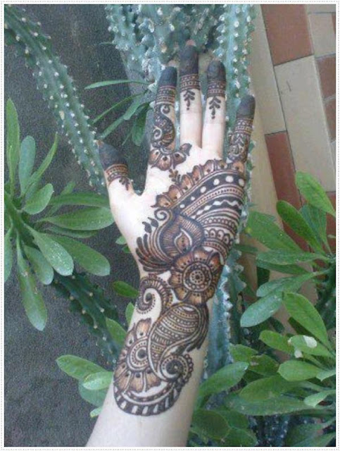 Tatuagem de henna Tatuagem de henna