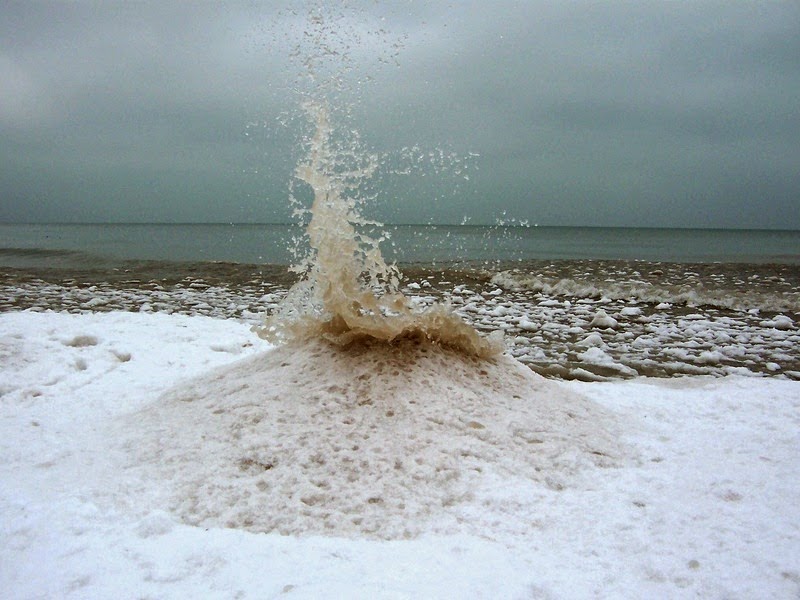 Ice Volcanoes of The Great Lakes Ice Volcanoes of The Great Lakes