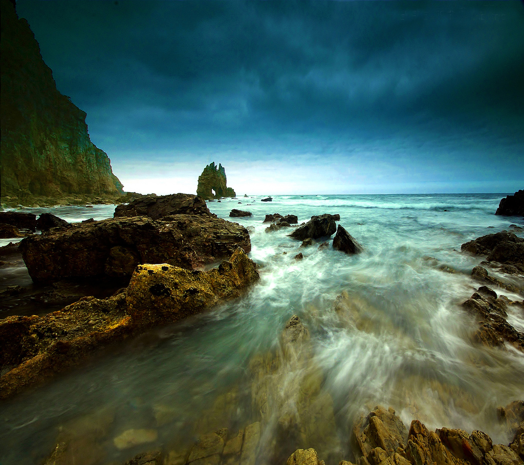 AllendeAran John Adams Harmonium (1980) excerpt Emily Dickinson