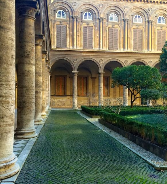 Courtyard Palazzo Doria Pamphilj // Rome