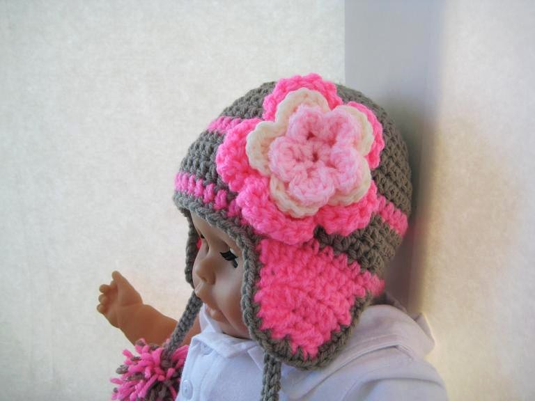 Aesthetic Nest: Crochet: Flippy Floppy Earflap Hat for Baby (Pattern)
