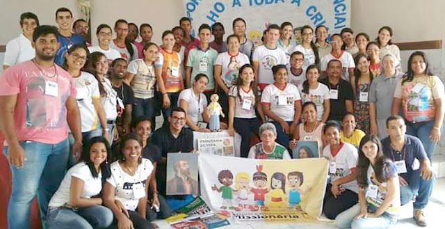 Equipe das Obras Missionárias se reúne em assembleia