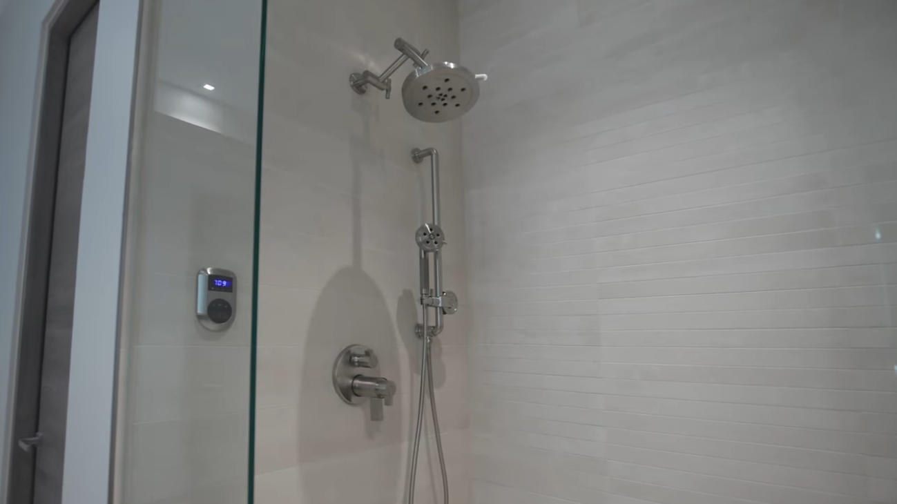 17 Photos vs. 4872 Meadow Lane, Vail, Colorado Mountain Modern New Construction Home for sale - Luxury House & Interior Design Video Tour 17 Photos vs. 4872 Meadow Lane, Vail, Colorado Mountain Modern New Construction Home for sale - Luxury House & Interior Design Video Tour