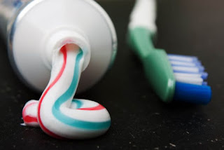 Toothpaste ke gharelu nuskhe. Toothpaste ke gharelu nuskhe.