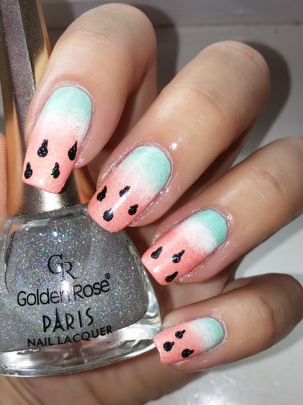 Watermelon nail art, czyli czekając na arbuza