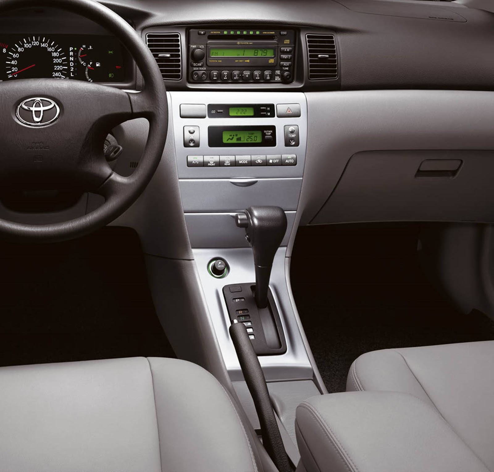 Toyota Corolla 2003: fotos, preços e consumo - detalhes