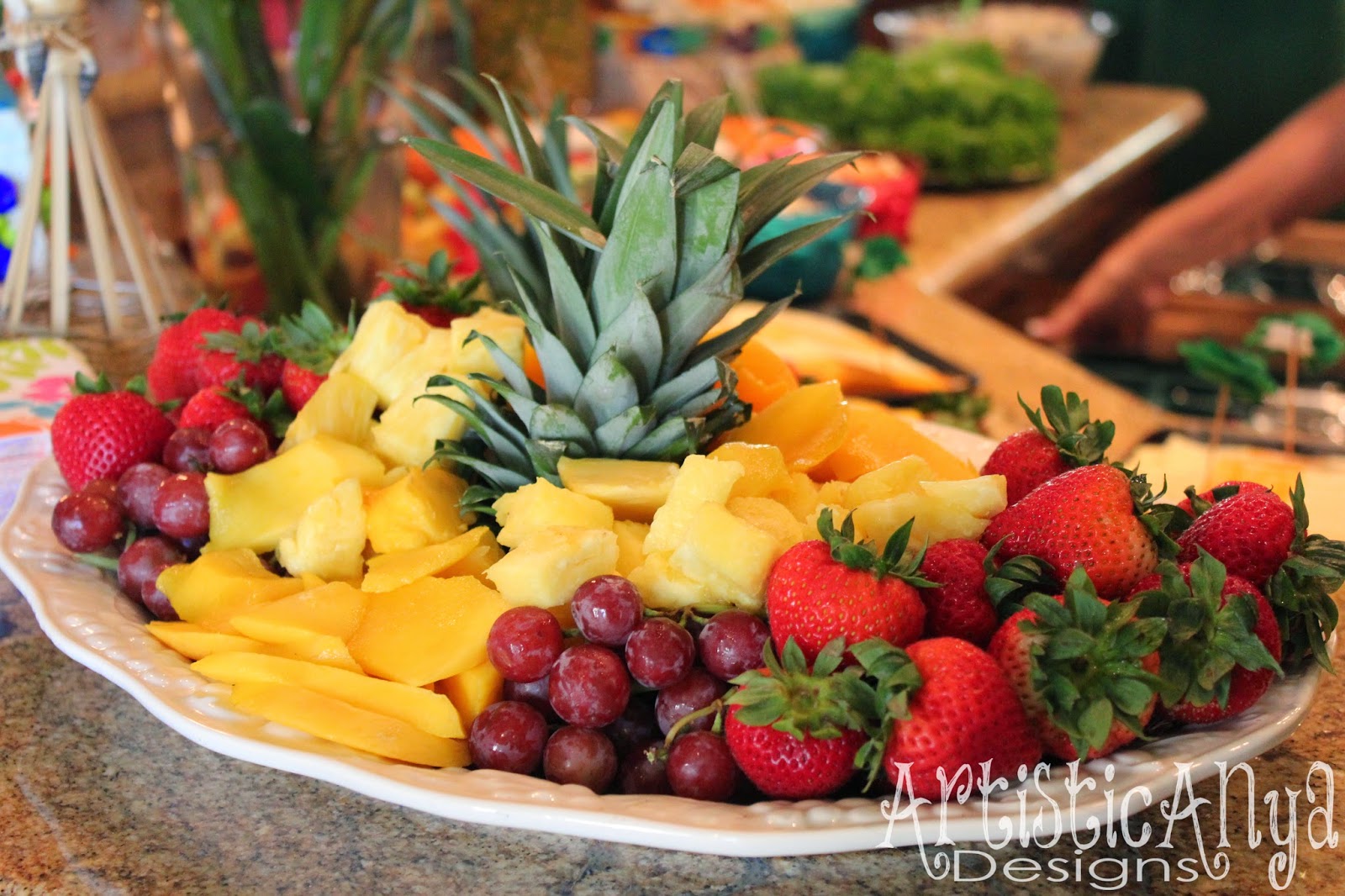 Artistic Anya Designs: Hawaiian Luau Party