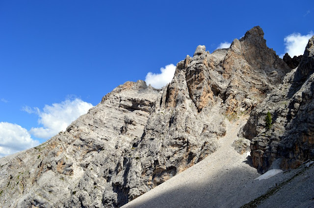 rifugio XII apostoli dolomiti di brenta