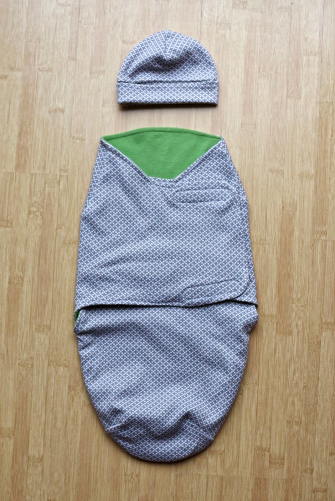 Zaaberry Baby Cuteness // Lotta Jansdotter's Snuggler