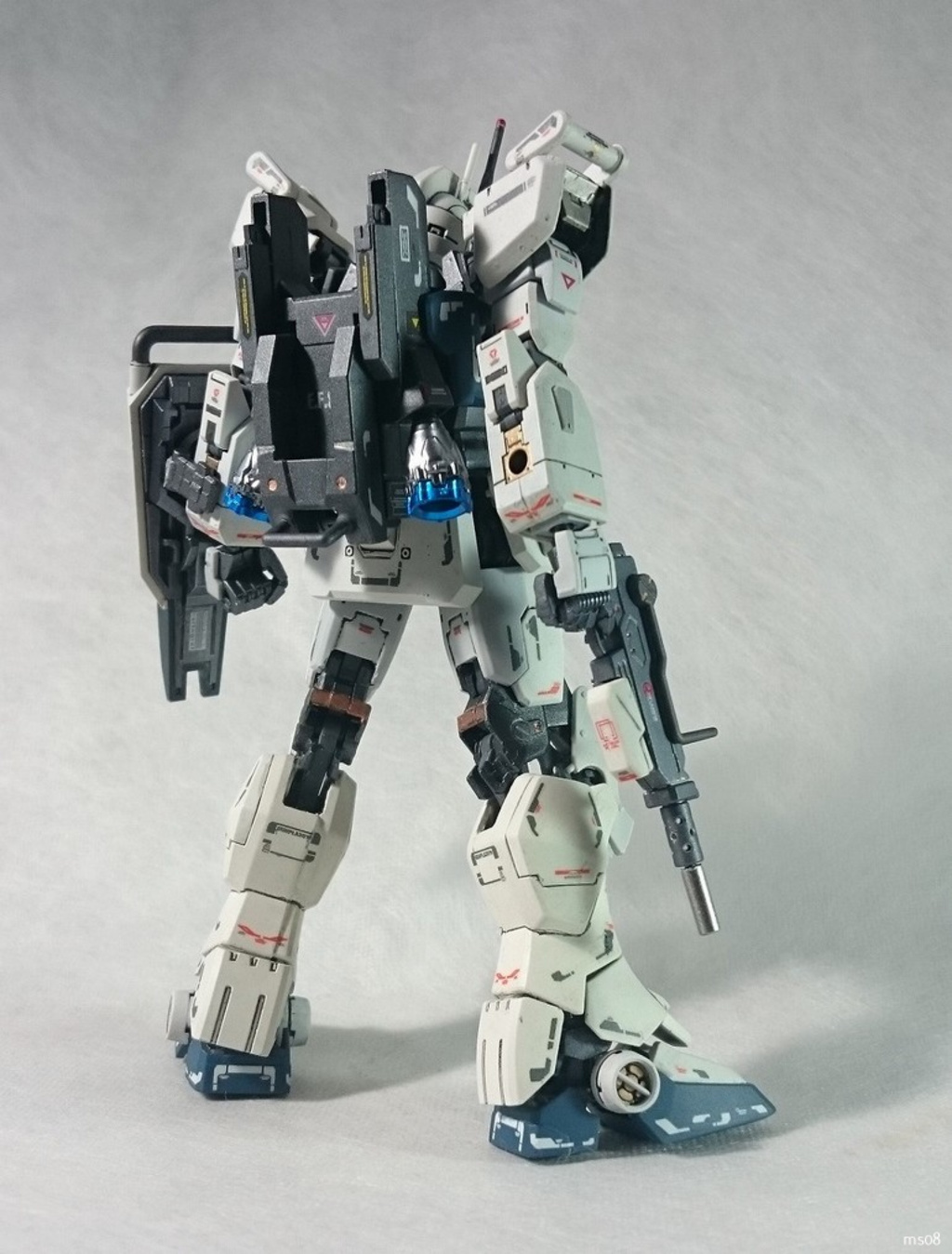 GUNDAM GUY RG + HG 1/144 Gundam Ez8 Custom Build