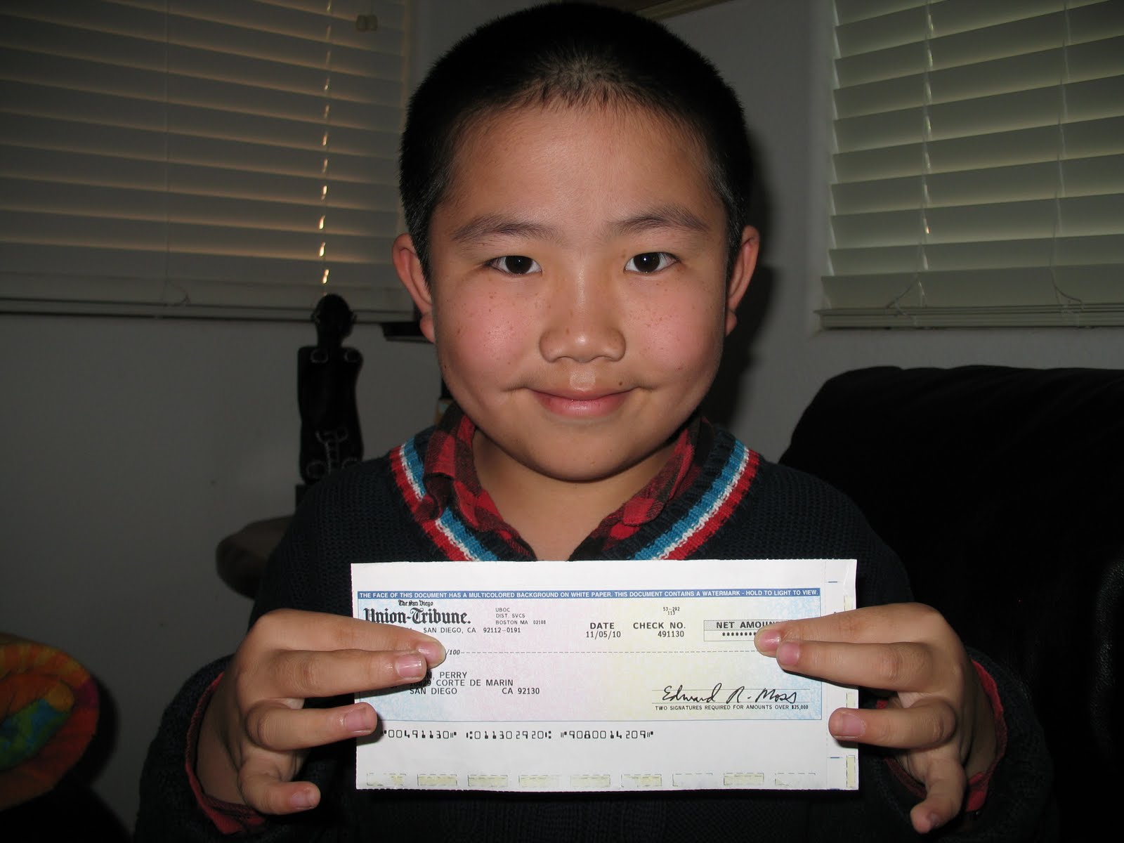 CaVe BoOk: 11 year old kid makes 100,000 Dollars WoW