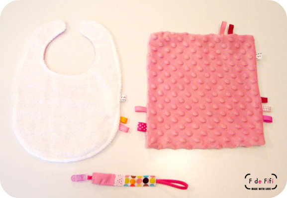 Kit regalo nacimiento para bebé
