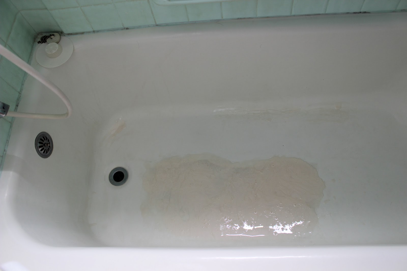 collin park: The Aussie Cure For Tired Old… Bathtubs!