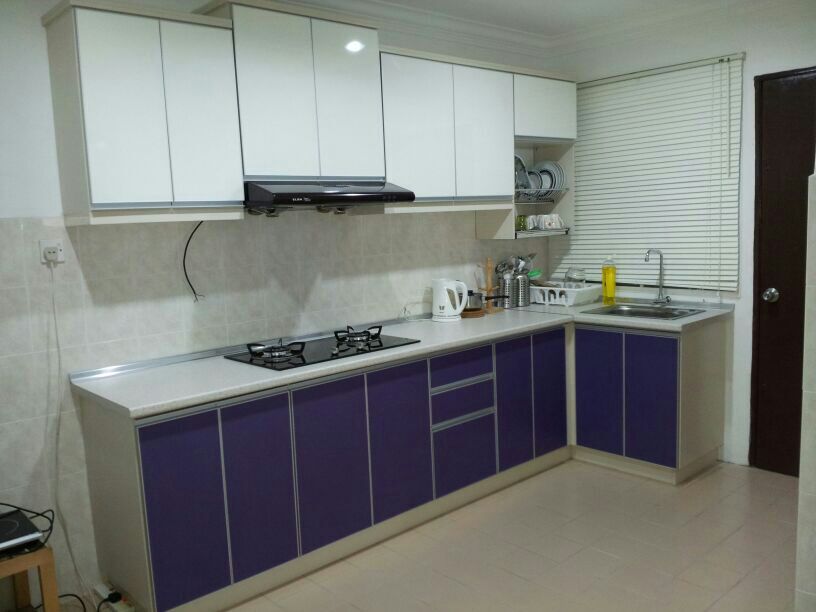 Kabinet Dapur Untuk Rumah Teres