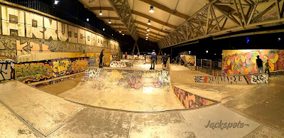 Skatepark Bercy éclairé Skatepark Bercy éclairé couvert