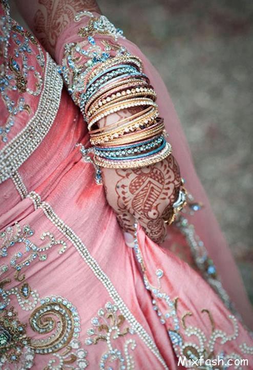 Party wear chudiyan Clearance