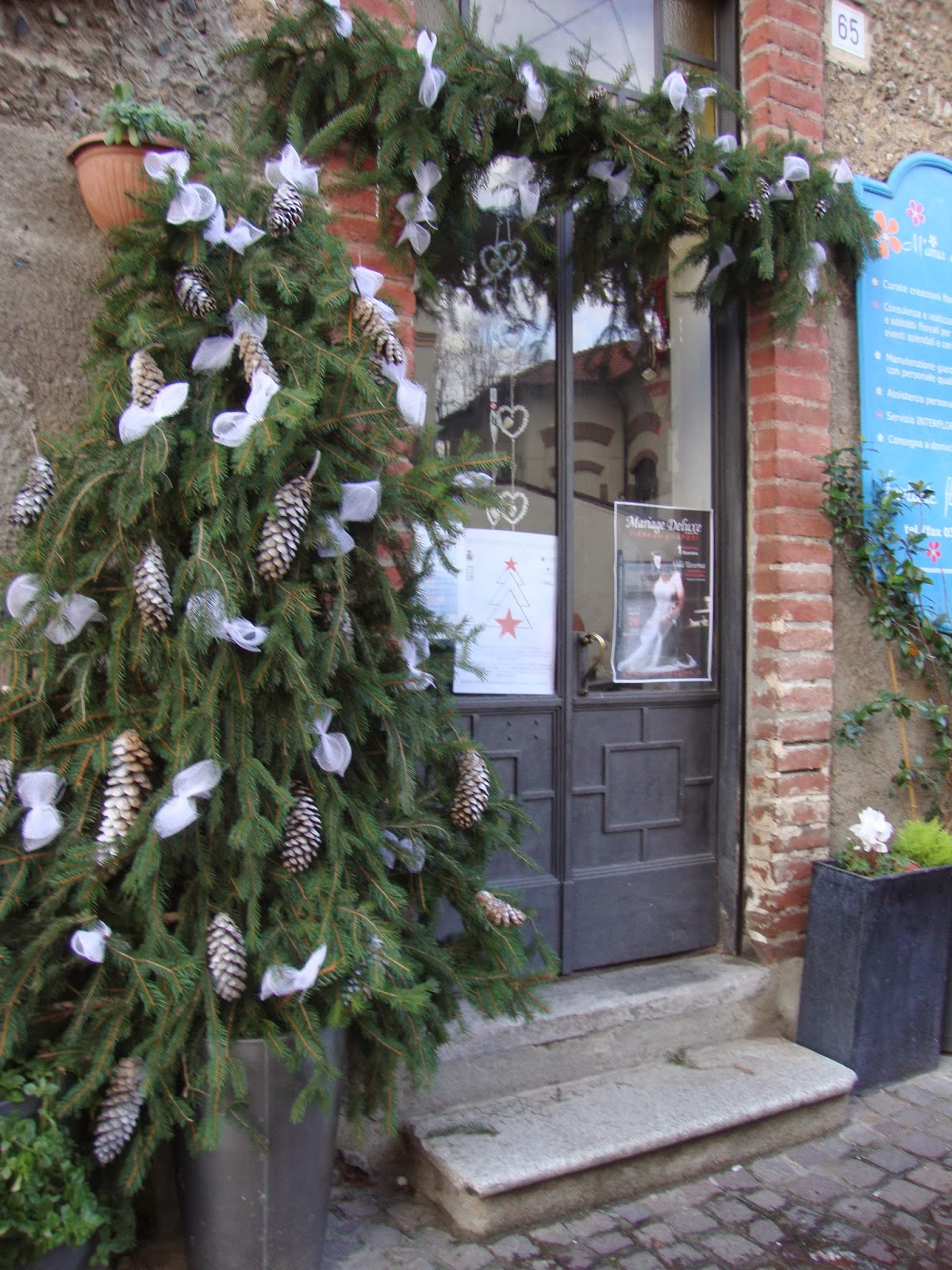 Un piccolo giardino in città : novembre 2013 Composizioni fiori artificiali scala