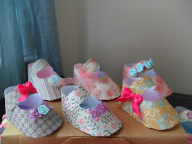 lostMAMA: Shabby Chic BABY bootie favors TUTORIAL