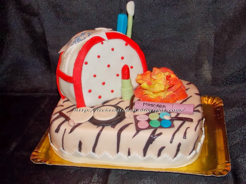 Tort Cosmetice