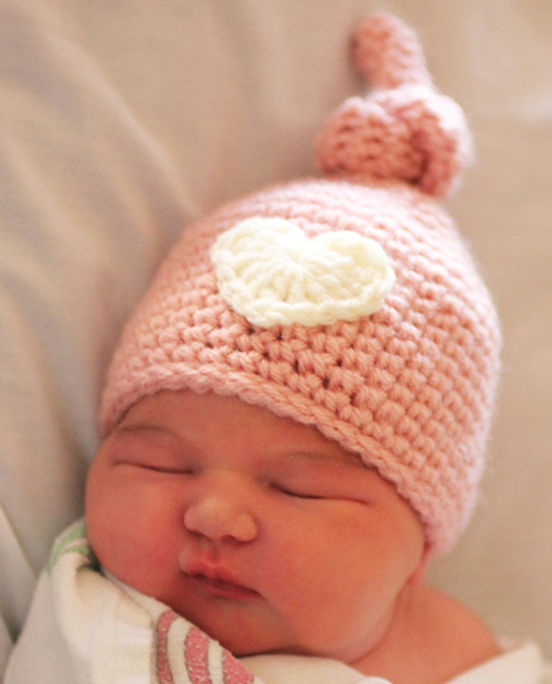 Crochet Newborn Knot Hat - Free Pattern