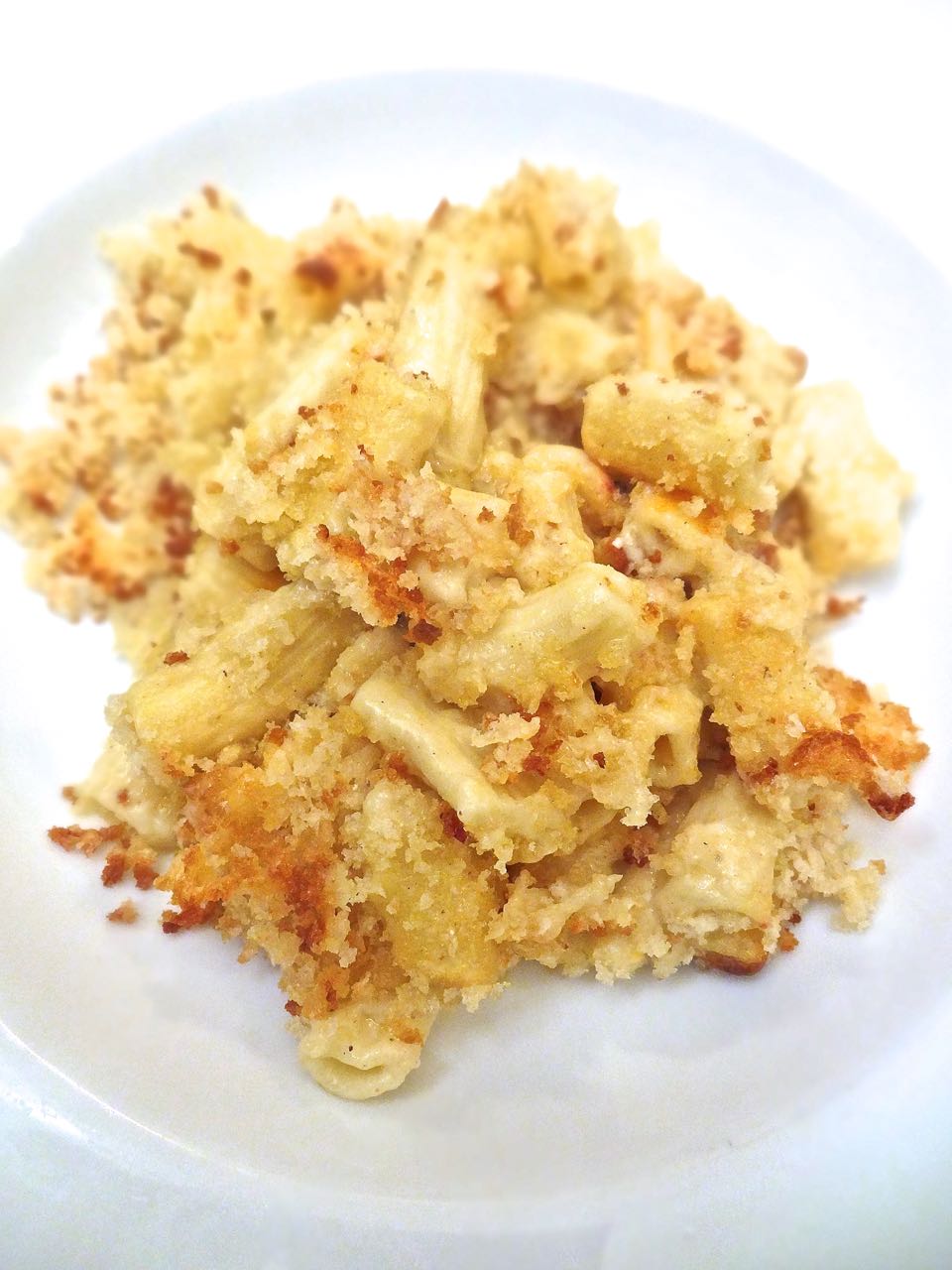 Scrumpdillyicious Gourmet Lobster Mac & Cheese with Truffle Oil