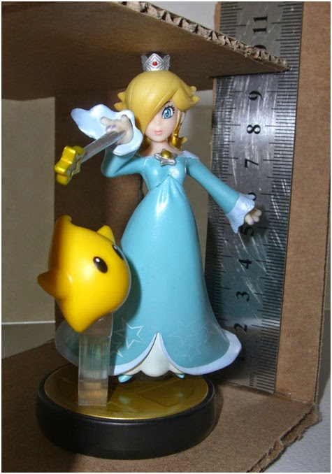 rosalina and luma amiibo