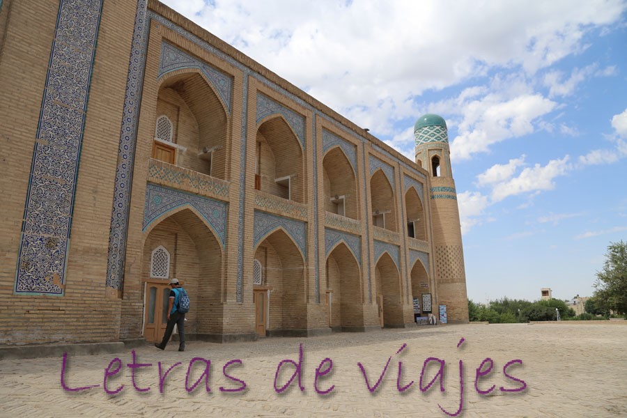 Letras de viajes Uzbekistán Khiva Madraza Mohammed Amin Khan