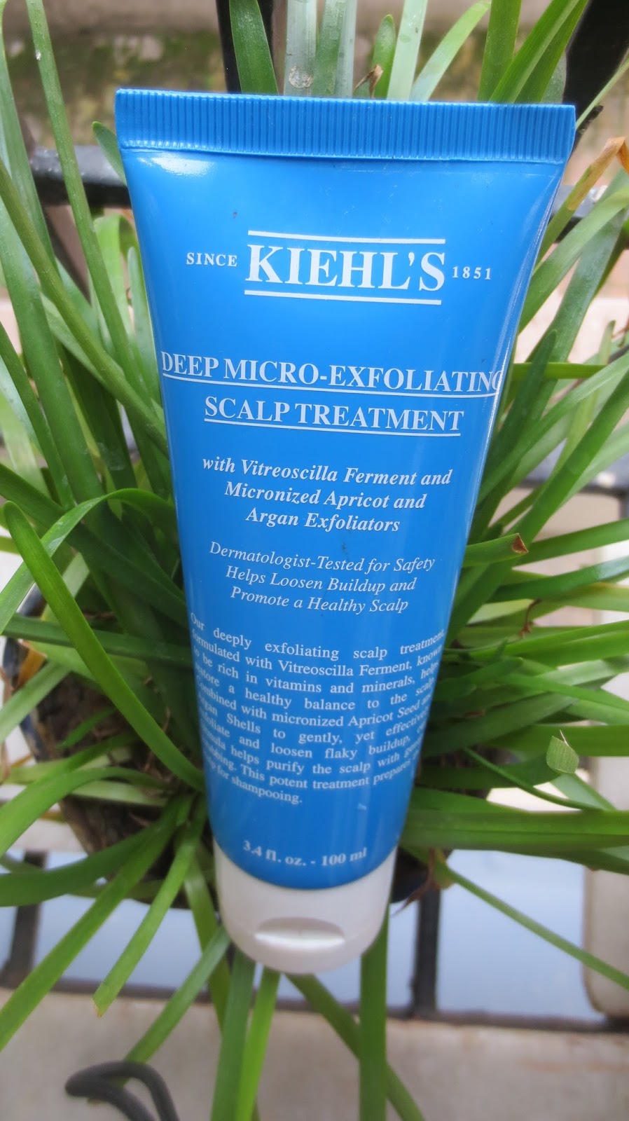 Exfoliate with Deep Micro Exfoliating Scalp Treatment from Kiehl's!!!!