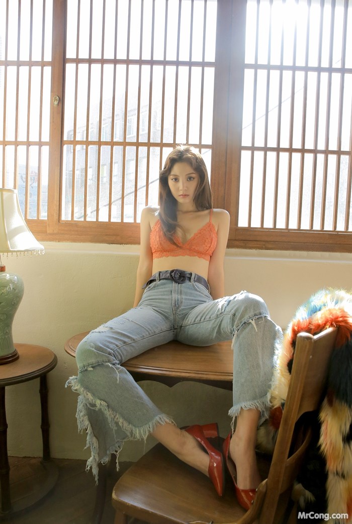 Beautiful Lee Chae Eun in the lingerie photos January 2018 (143 photos)