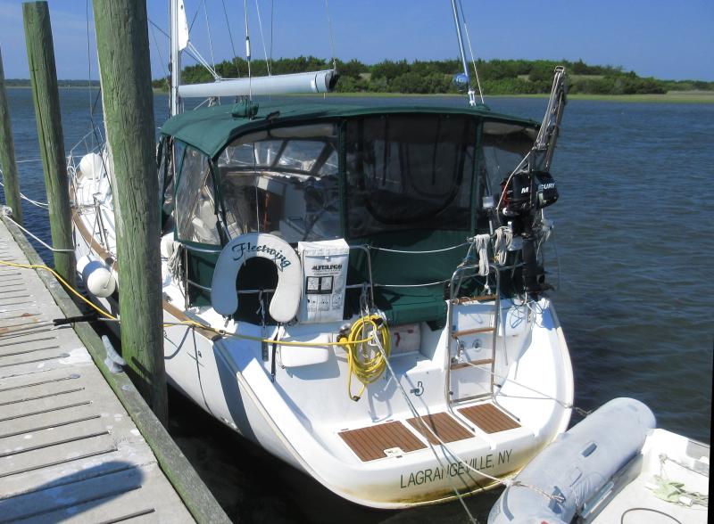 Cruising the ICW with Bob423 Swans Point Marina at a dock