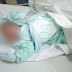 Rescatan a bebé abandonado en un montículo de basura