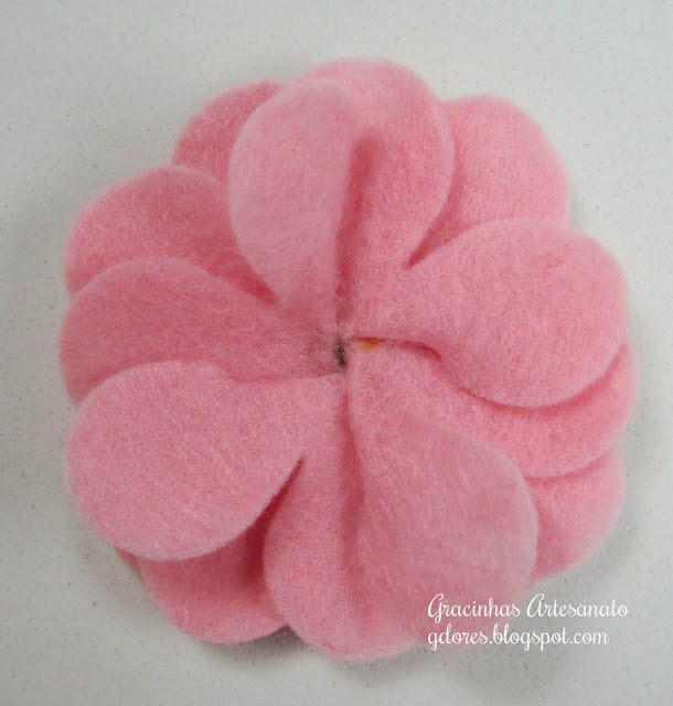 Tutorial dan pola bunga dari kain flanel - Belajar Kreasi Flanel