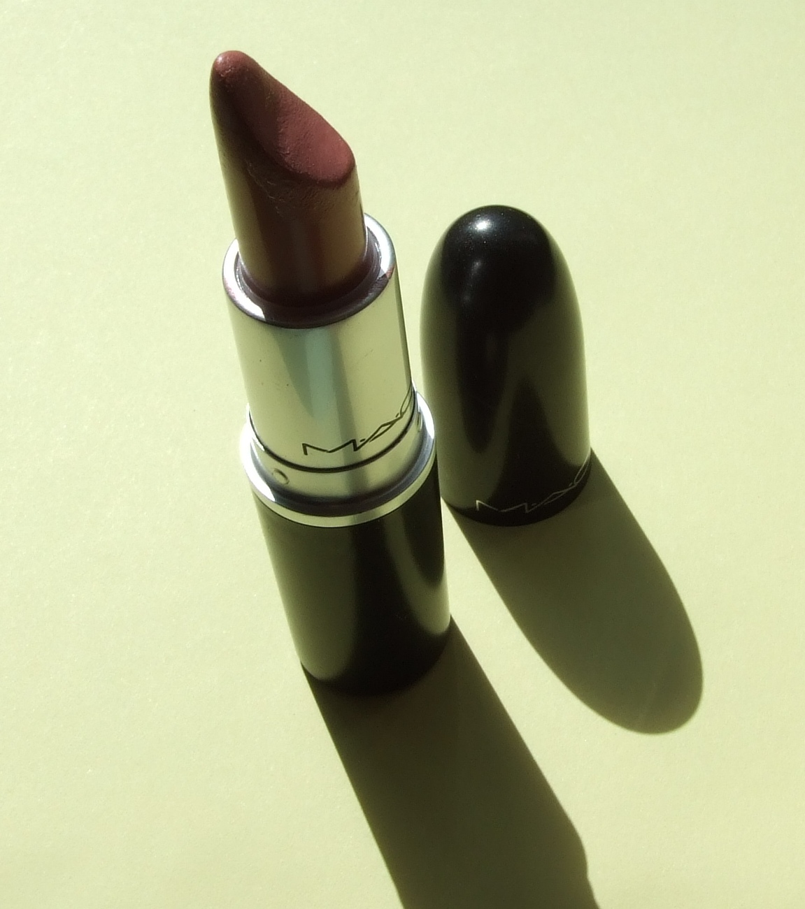 AceSparkleStar MAC Lipstick Angel Swatch & Review