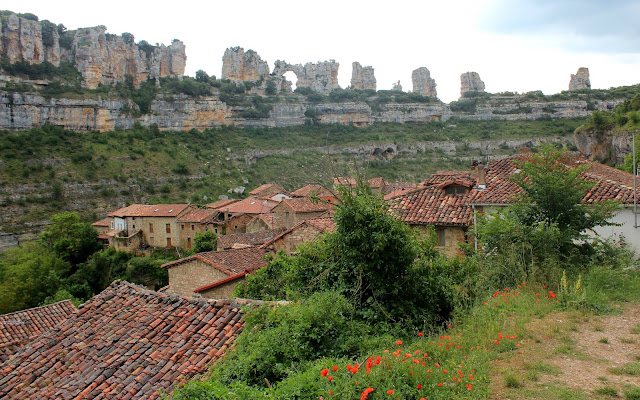 Los cortados del cañón del río Ebro en Orbaneja del Castillo