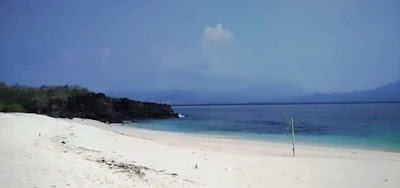 Panorama Alam Pantai Ina Burak Pulau Adonara, NTT, Trending post one, 