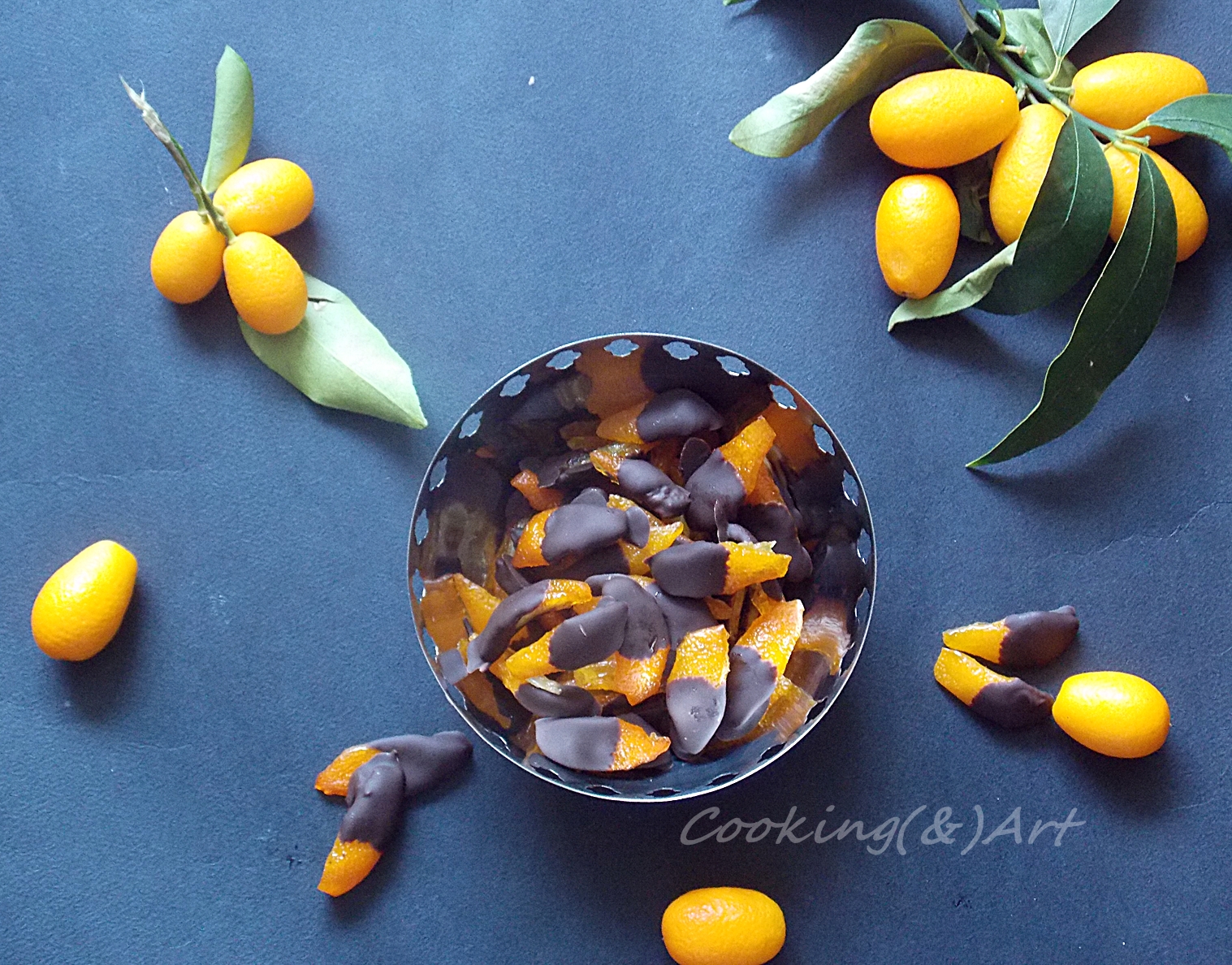 Σοκολατένια κουμκουάτ / Chocolate dipped kumquats Cooking & Art by